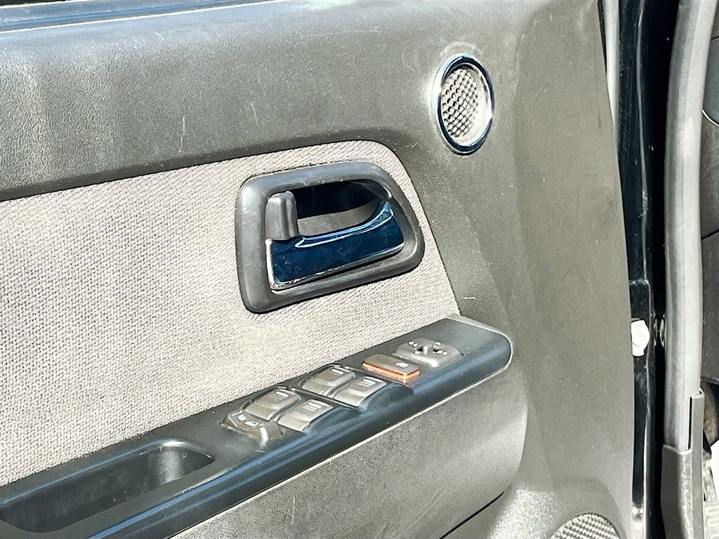 Used 2012 Chevrolet Colorado LT RWD image 16