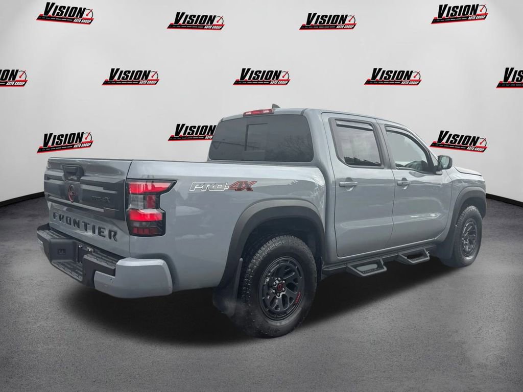 Certified 2025 Nissan Frontier PRO-4X image 5
