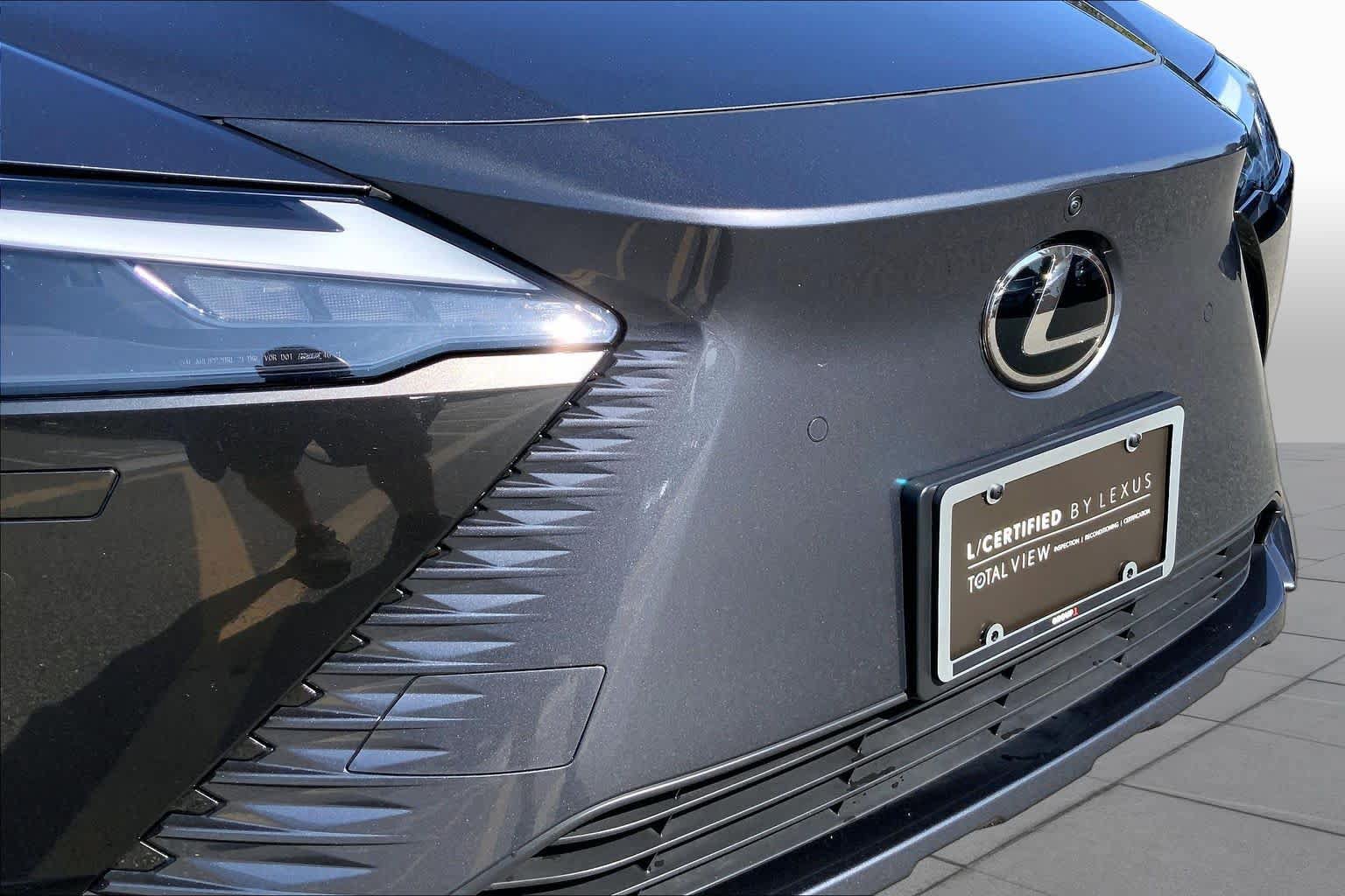 Used 2024 Lexus RZ 300e Premium w/ Accessory Package (2T) FWD image 29