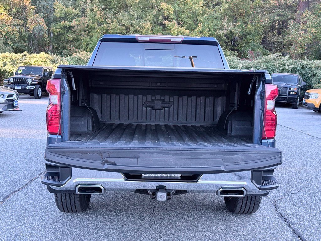 Used 2021 Chevrolet Silverado 1500 LT w/ All Star Edition Plus AWD/4WD image 6