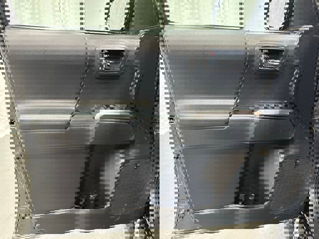 Used 2023 Toyota Tacoma Limited image 8