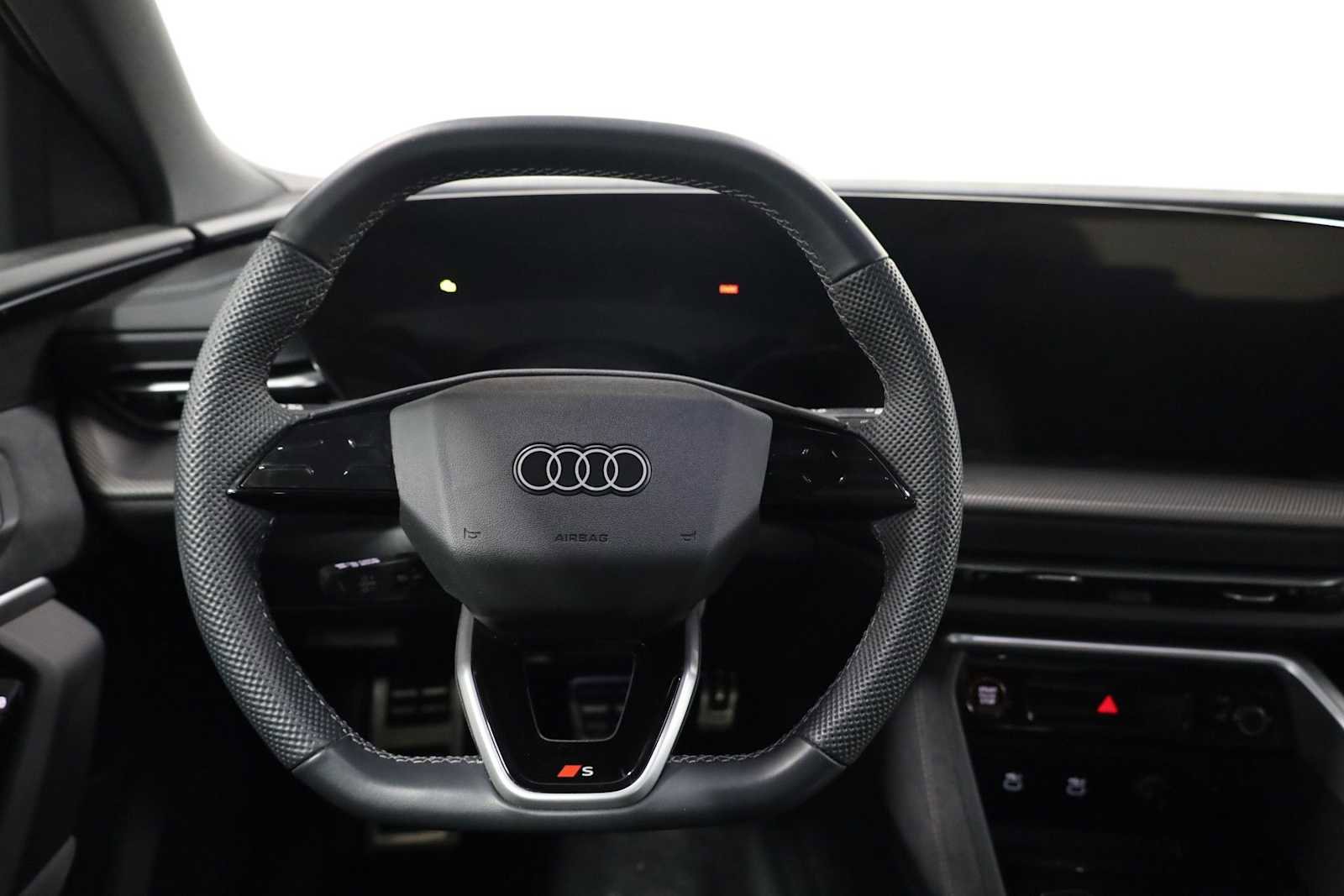 Certified 2025 Audi SQ5 Premium Plus w/ Premium Plus Package image 22