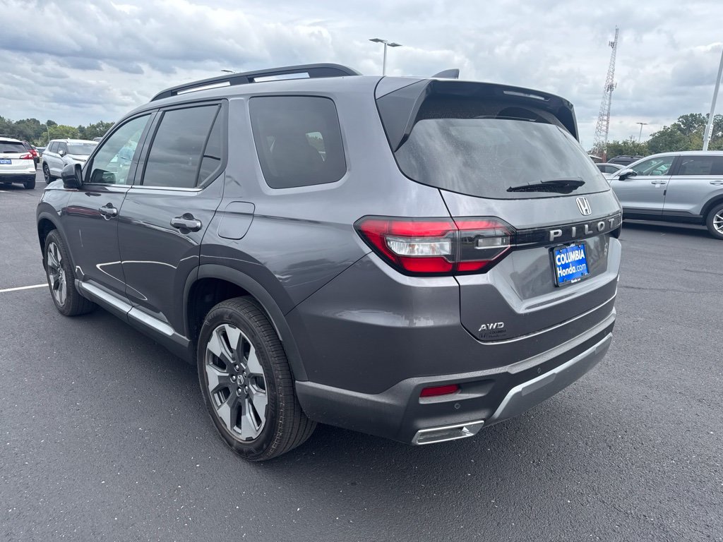Used 2026 Honda Pilot Elite image 5