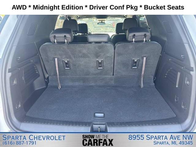 Used 2025 Chevrolet Traverse LT w/ Midnight/Sport Edition AWD/4WD image 31