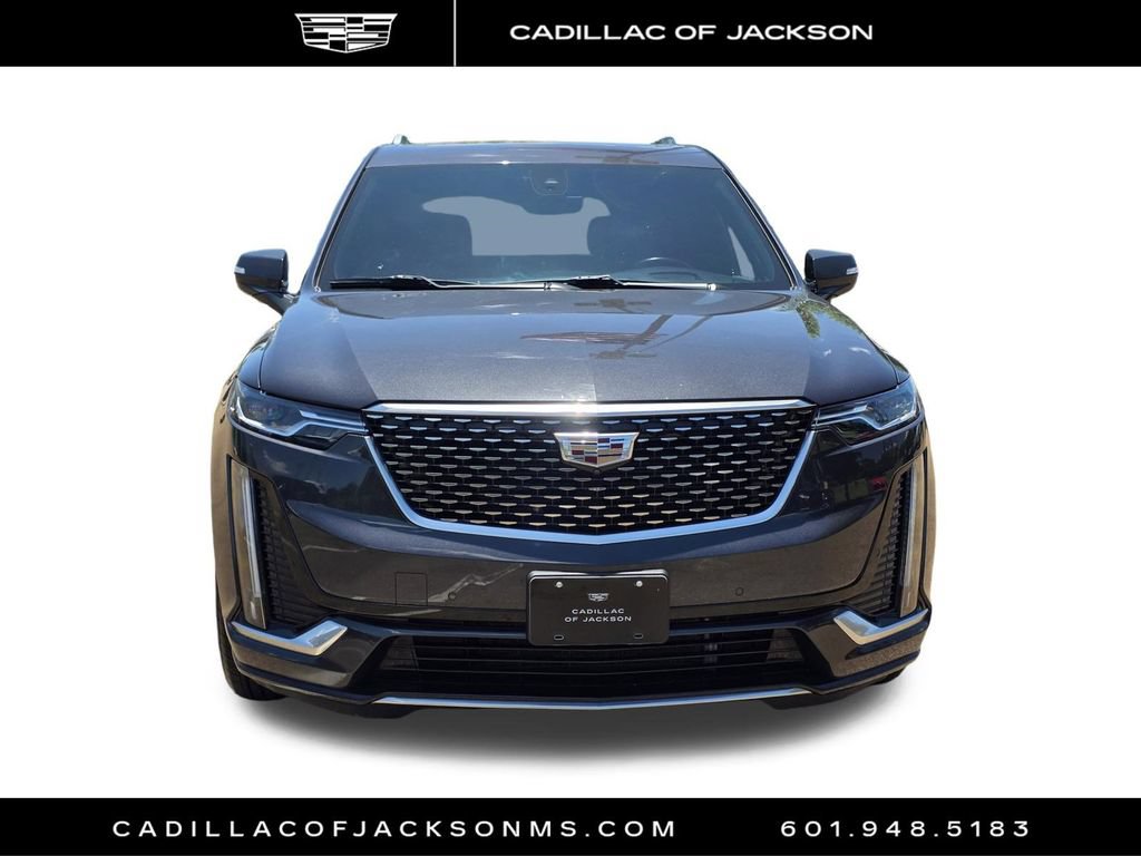 Certified 2022 Cadillac XT6 Premium Luxury w/ Technology Package AWD/4WD image 2