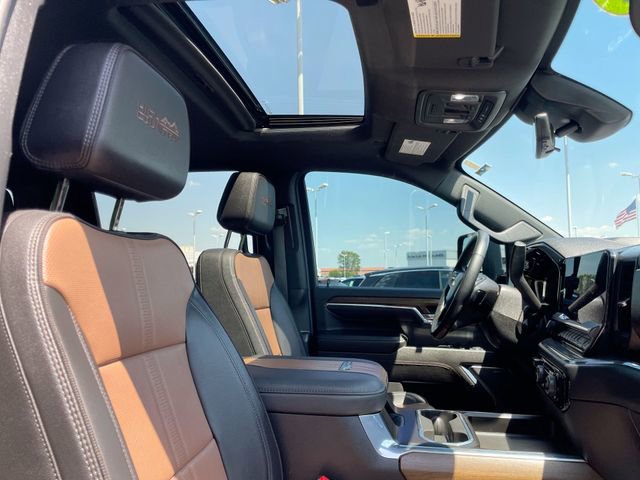 Used 2024 Chevrolet Silverado 2500 High Country w/ Technology Package AWD/4WD image 17