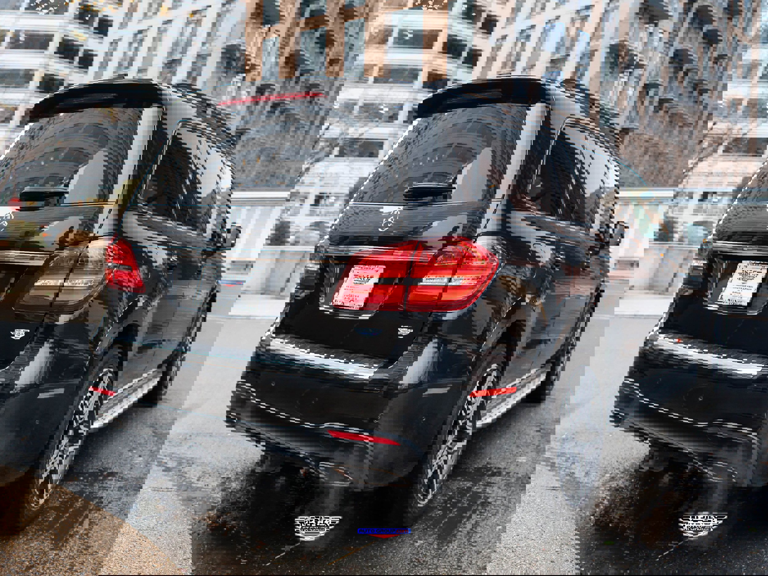 Used 2017 Mercedes-Benz GLS 550 550 4MATIC w/ Driver Assistance Package image 7