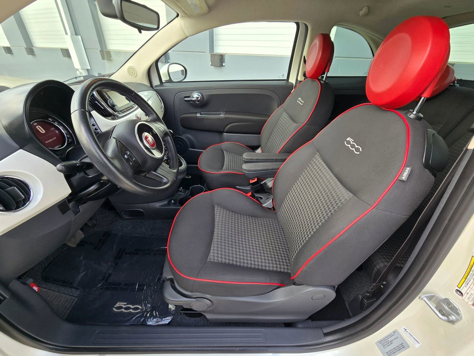 Used 2017 FIAT 500 Pop image 12