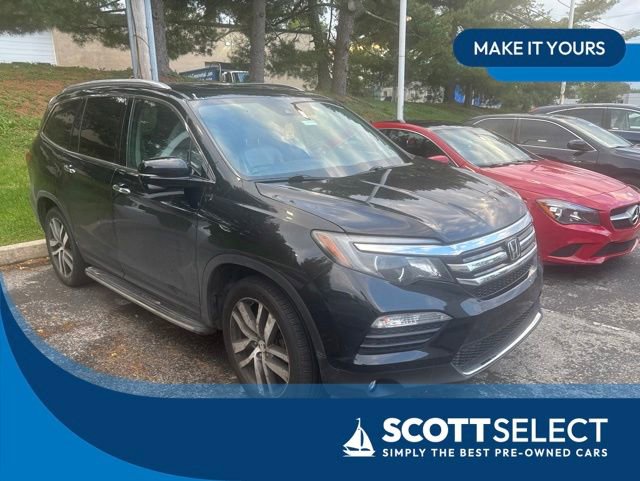 Used 2018 Honda Pilot Touring image 1