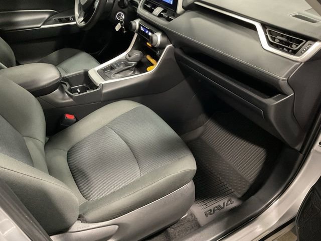 Used 2024 Toyota RAV4 LE image 19