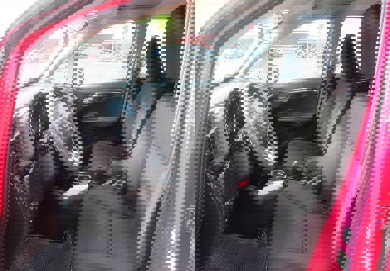 Used 2015 Honda Fit EX image 9