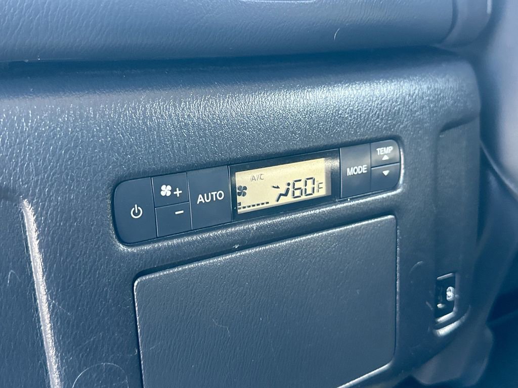 Used 2024 INFINITI QX80 Luxe RWD image 25