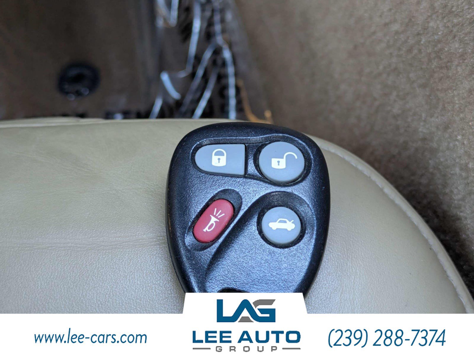Used 2002 Chevrolet Corvette Convertible w/ Preferred Equipment Group2 RWD image 25