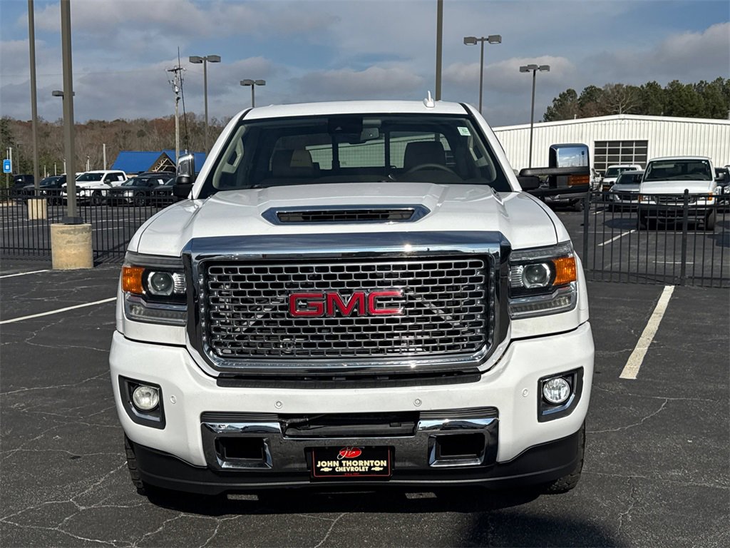 Used 2017 GMC Sierra 2500 Denali w/ Duramax Plus Package image 3