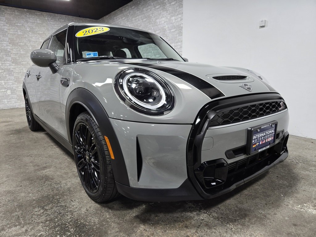Used 2023 MINI Cooper S image 4
