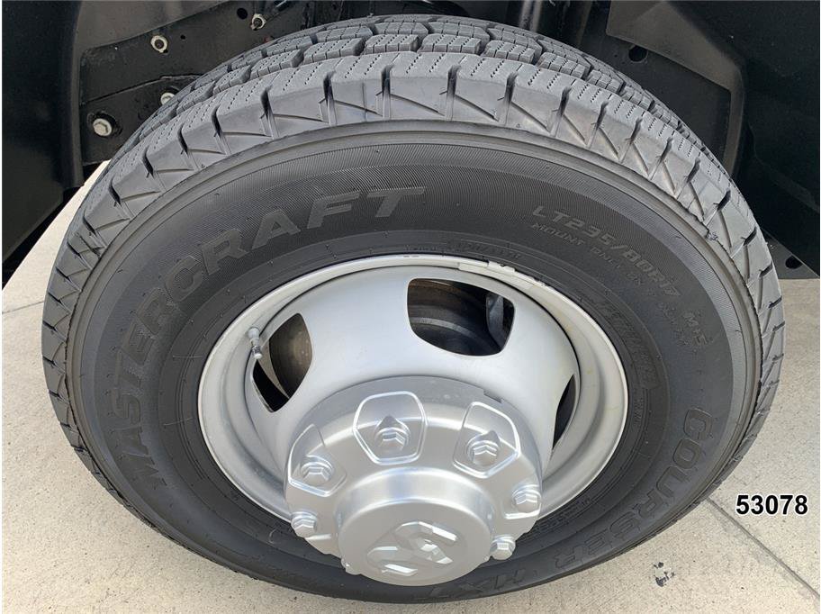 Used 2024 RAM 3500 Tradesman AWD/4WD image 14