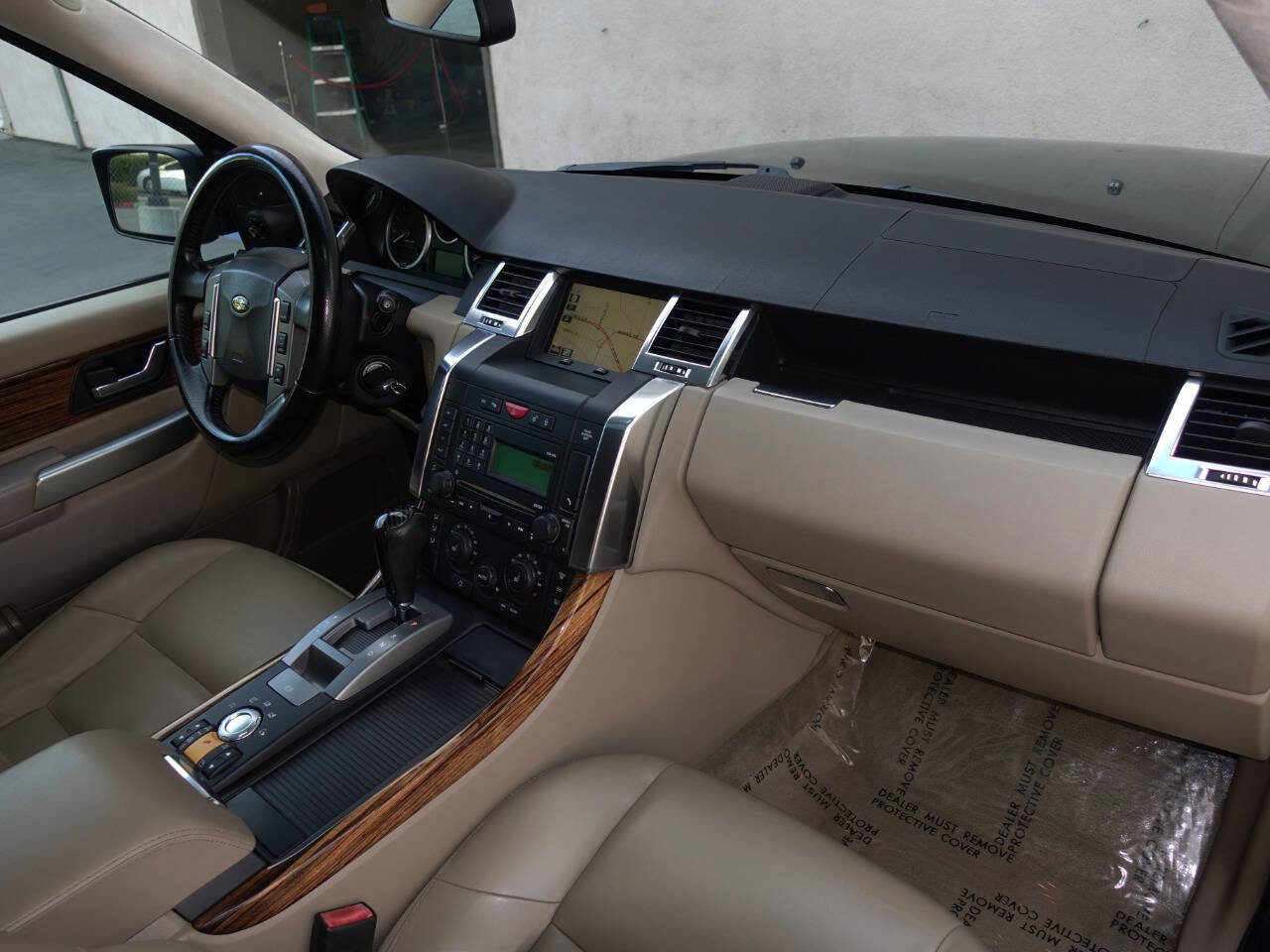 Used 2009 Land Rover Range Rover Sport HSE AWD/4WD image 35