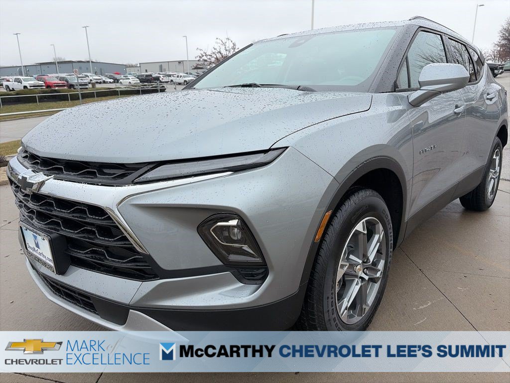 New 2026 Chevrolet Blazer LT w/ Convenience Package AWD/4WD image 4