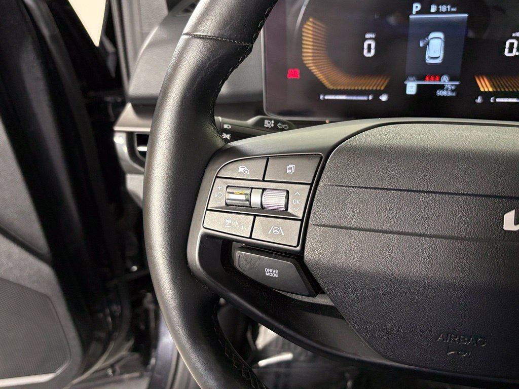 Used 2026 Kia Sportage EX w/ EX Panorama Roof Package FWD image 21