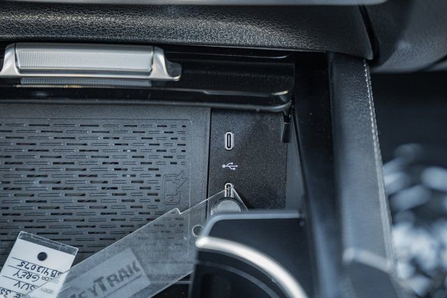 Used 2025 Mercedes-Benz GLE 350 4MATIC image 24