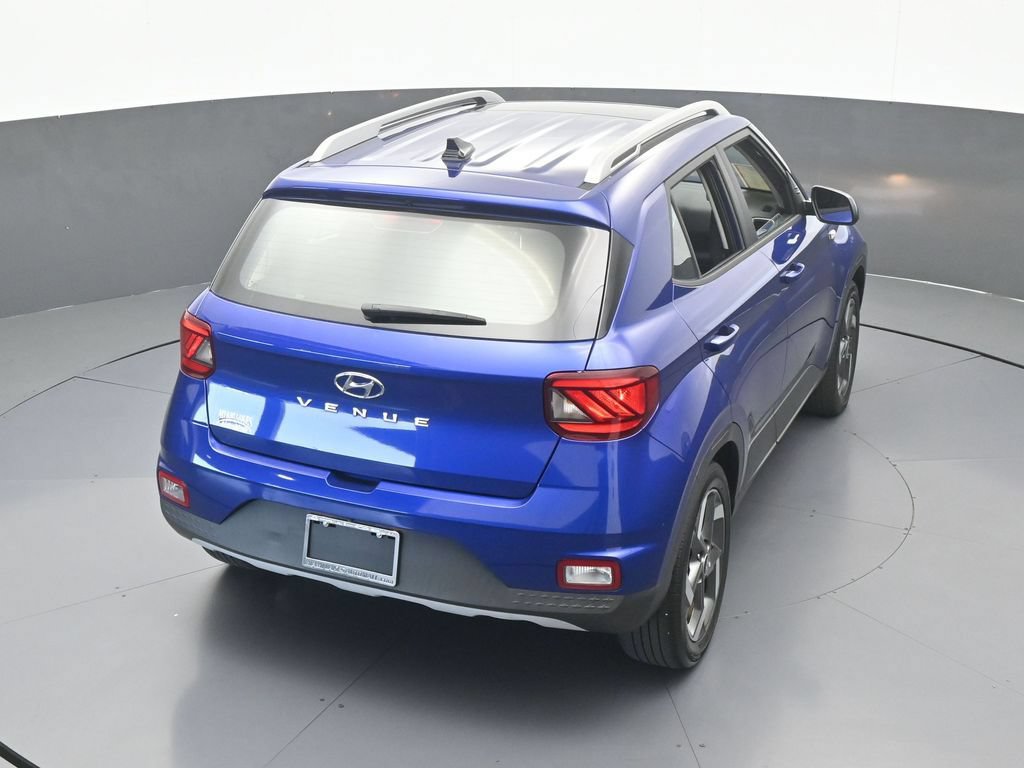 Used 2022 Hyundai Venue SEL FWD image 43