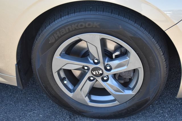 Certified 2021 Kia K5 LXS AWD/4WD image 11