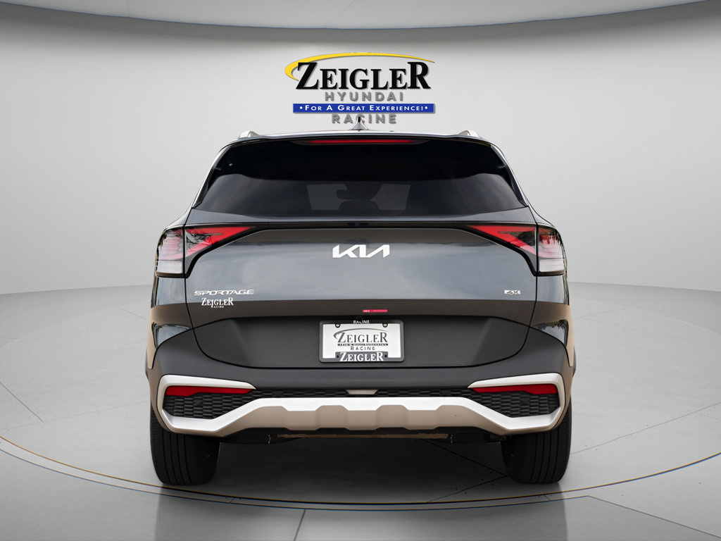Used 2024 Kia Sportage EX AWD/4WD image 6
