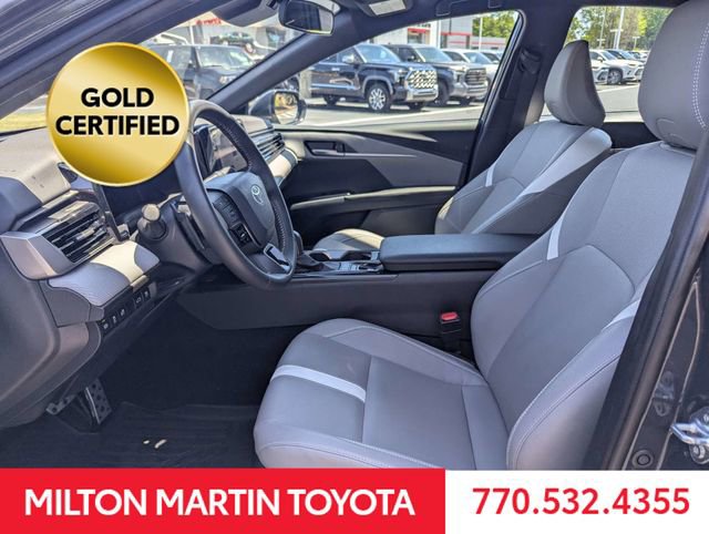 Certified 2025 Toyota Camry SE AWD/4WD image 18