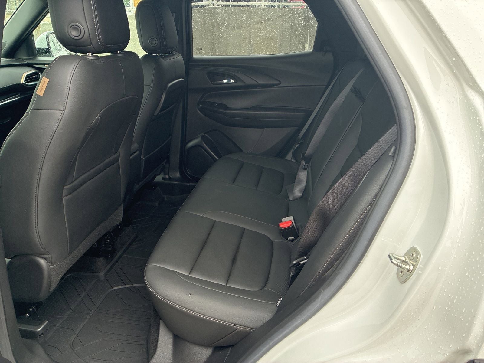 Used 2022 Chevrolet TrailBlazer ACTIV w/ Sun and Liftgate Package FWD image 16