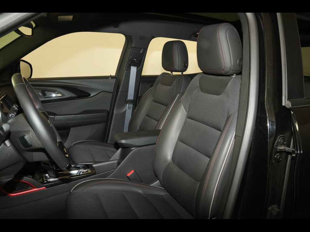 Used 2023 Chevrolet TrailBlazer RS w/ Sun and Liftgate Package AWD/4WD image 25