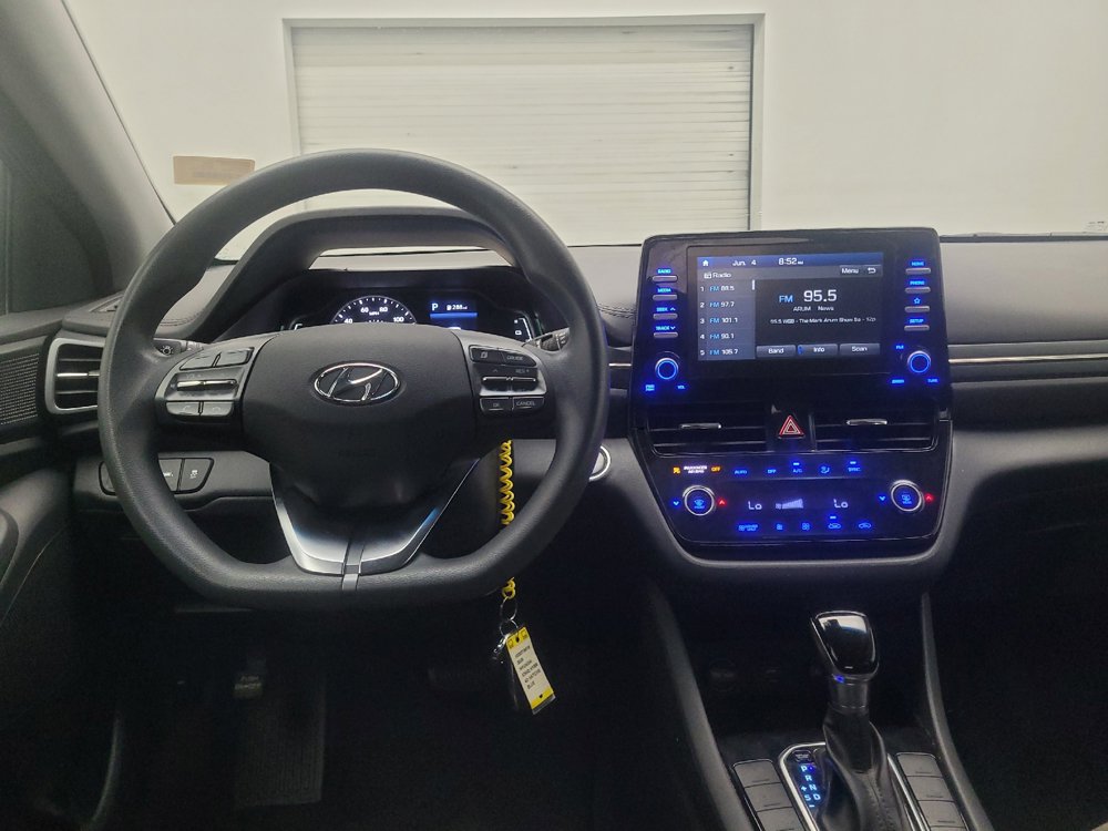 Used 2020 Hyundai Ioniq Blue FWD image 22