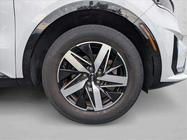 Used 2022 Kia Sorento EX w/ Panoramic Sunroof Package image 21
