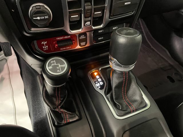 Used 2022 Jeep Wrangler Unlimited Rubicon w/ Steel Bumper Group image 9