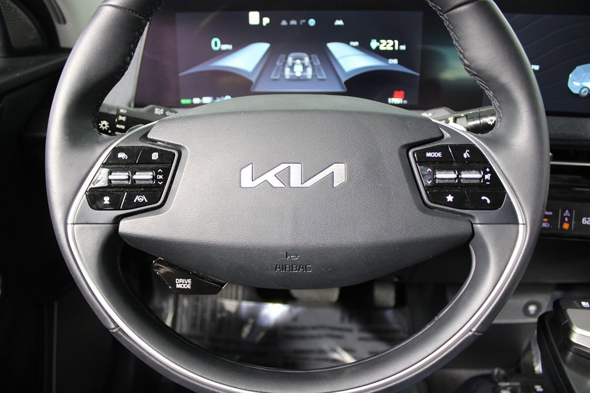 Used 2023 Kia EV6 Wind w/ Wind Technology Package AWD/4WD image 13