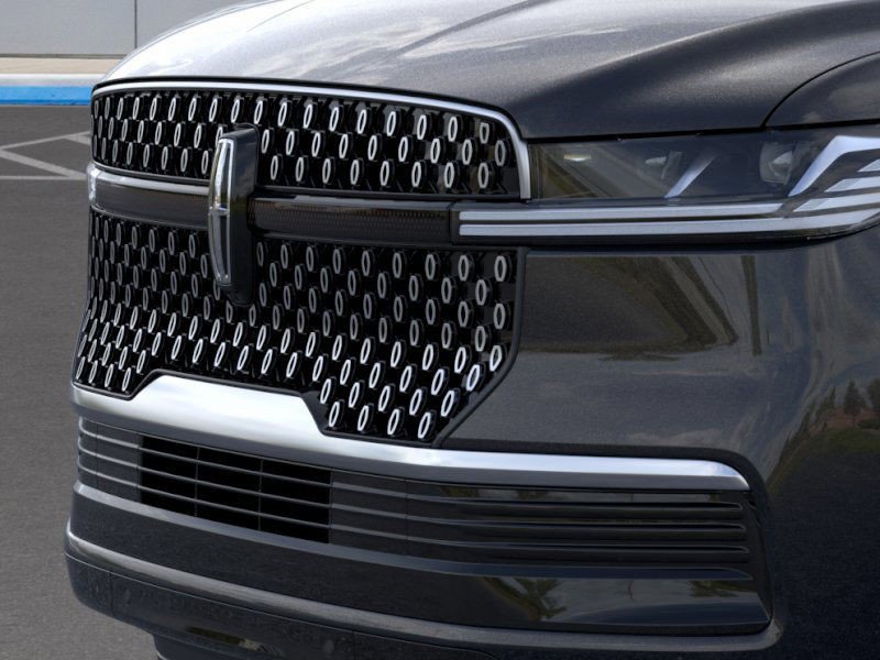 New 2025 Lincoln Navigator Reserve image 17