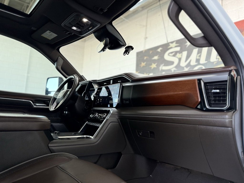 Used 2024 GMC Sierra 2500 Denali w/ Denali Reserve Package image 39