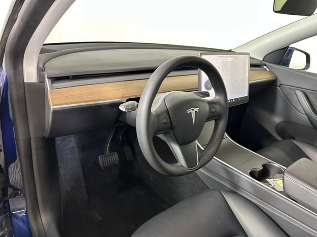 Used 2020 Tesla Model Y Long Range image 13