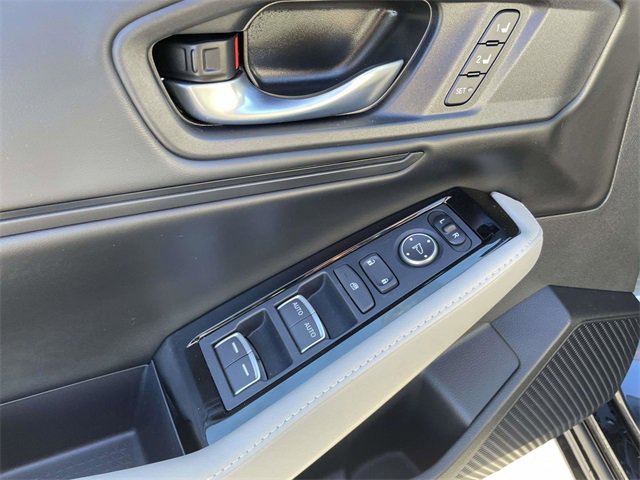 Used 2024 Honda Accord Touring image 18
