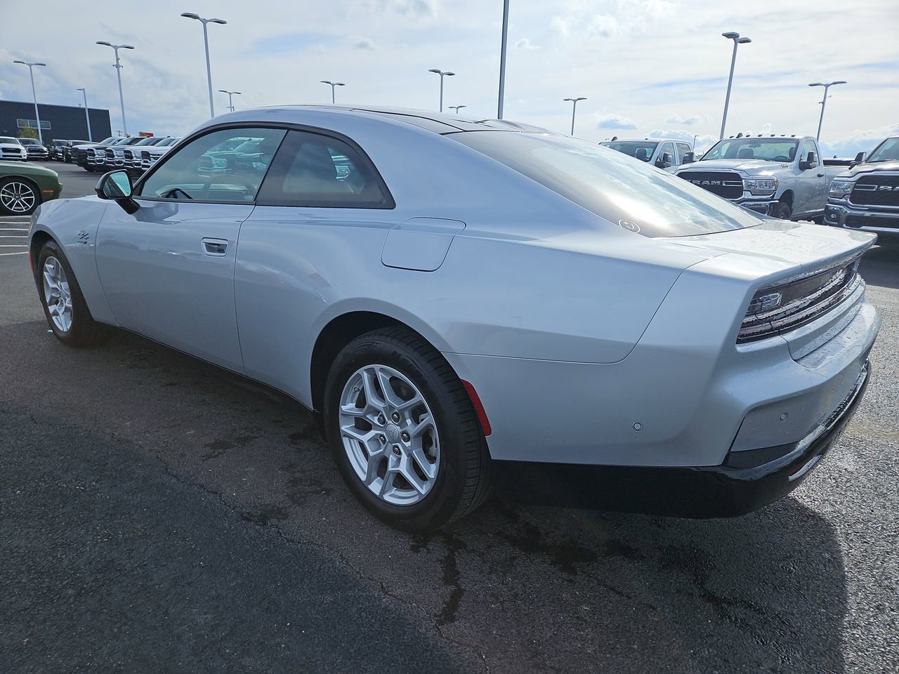 New 2025 Dodge Charger R/T w/ Quick Order Package 25M R/T image 5