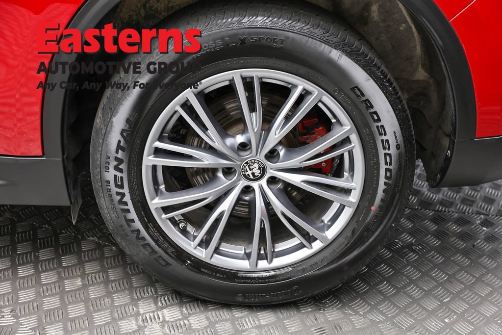 Used 2024 Alfa Romeo Stelvio Sprint AWD/4WD image 8