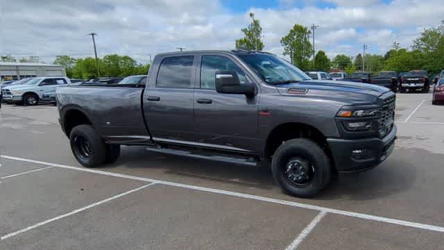 New 2026 RAM 3500 Tradesman AWD/4WD image 2