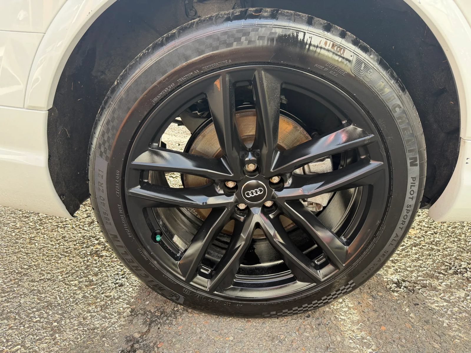 Used 2018 Audi Q7 3.0T Prestige AWD/4WD image 22
