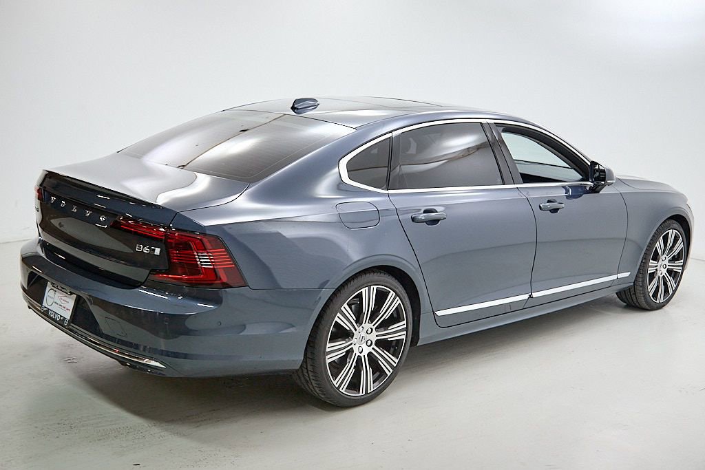 Used 2023 Volvo S90 B6 Ultimate w/ Protection Package Premier image 9