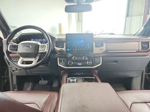 Used 2023 Ford Expedition Max Limited image 27