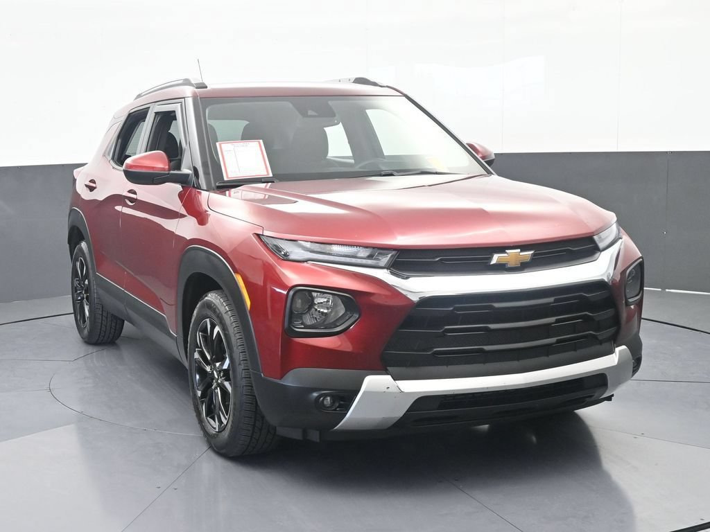 Used 2023 Chevrolet TrailBlazer LT w/ Convenience Package FWD image 9