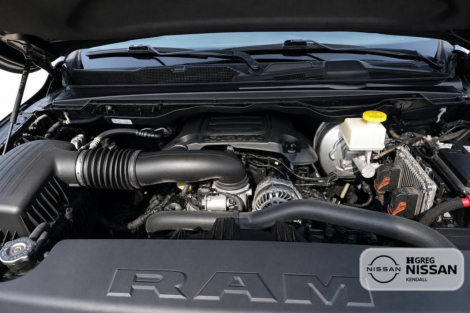 Used 2020 RAM 1500 4x4 Crew Cab image 13