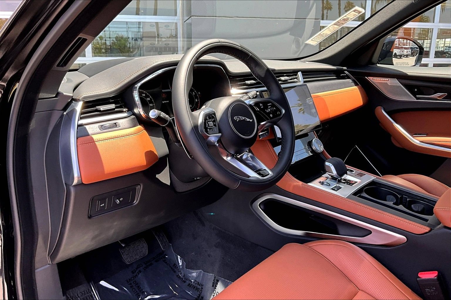 New 2026 Jaguar F-PACE R-Dynamic S AWD/4WD image 6