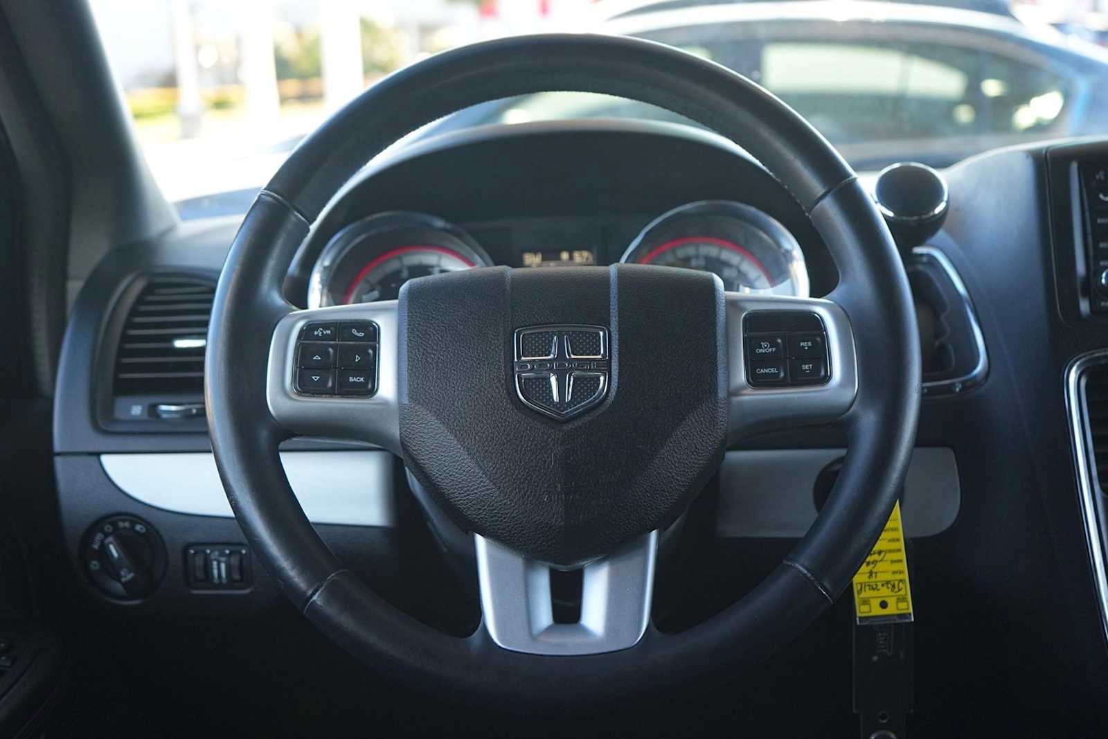 Used 2018 Dodge Grand Caravan GT image 16