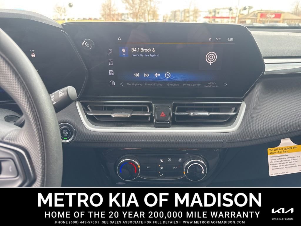 Used 2024 Chevrolet TrailBlazer LT AWD/4WD image 19