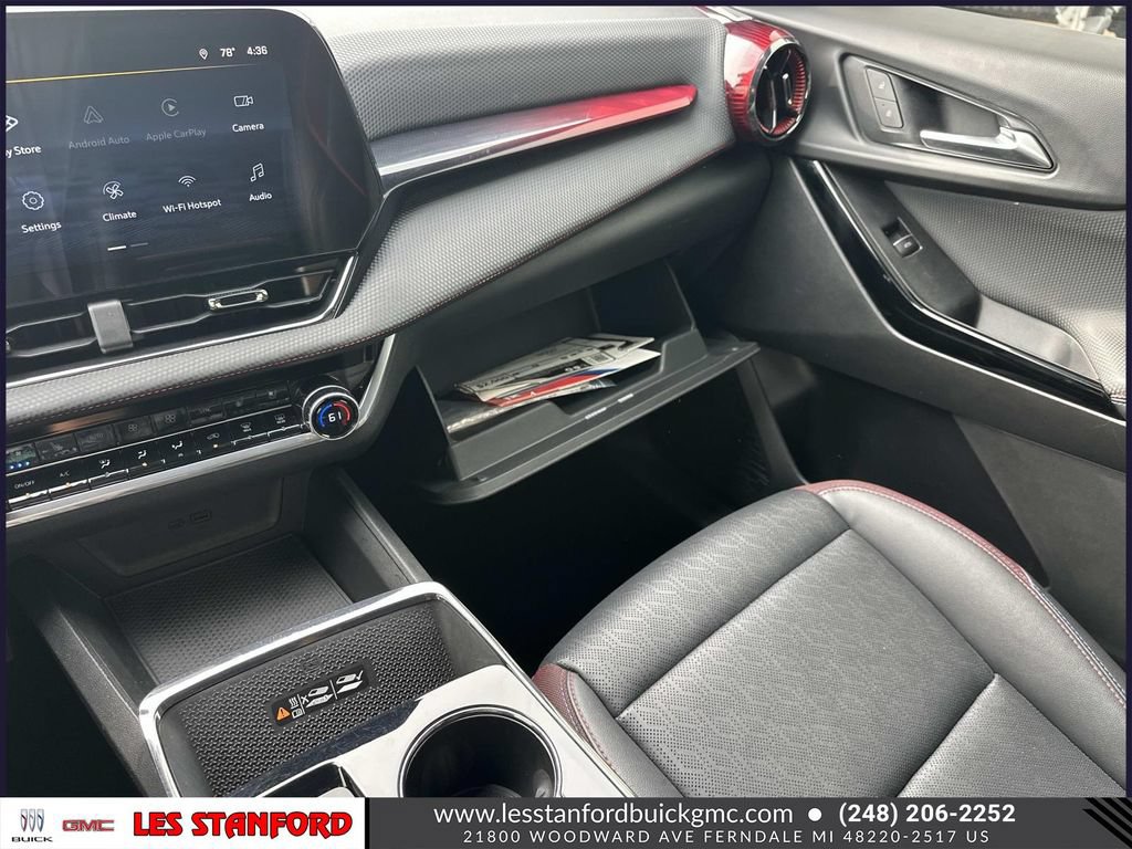 Used 2025 Chevrolet Equinox RS w/ Safety and Technology Package AWD/4WD image 34